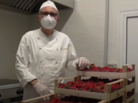 Giuliani bakery : making a delicious strawberry jam