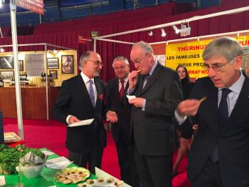 mr michel roger ministre d etat et mario moranzoni 7 italyfood montecarlo salon gastronomie monte carlo 2015